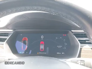 2017 Tesla Model S 60 z VIN 5YJSA1E18HF178698, wystawiony jako IAAI lot #42627397 z przebiegiem 87 301 mil mil oraz . Historia ofert i sprzedaży dostępna na DreamBid. Obrazek 7.