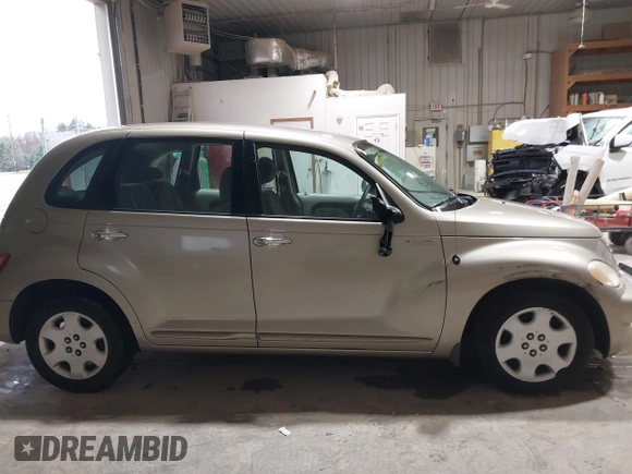 2004 Chrysler PT Cruiser with VIN 3C4FY48B04T266837, listed as a IAAI auction lot 41934577 with 91,455 mi miles. Bid and sale history available at carsss.com. Image 13.