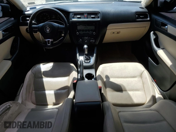 2011 Volkswagen Jetta SE with VIN 3VWDZ7AJ0BM052023, listed as a Copart auction lot 59148675 with 132,303 mi miles and Salvage title. Bid and sale history available at DreamBid. Image 8.