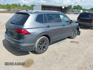 2022 Volkswagen Tiguan SE с VIN 3VV3B7AX1NM166528, выставлен на аукционе IAAI как лот 42723213 с пробегом 85 173 миль миль и . История ставок и продаж доступна на DreamBid. Изображение 4.