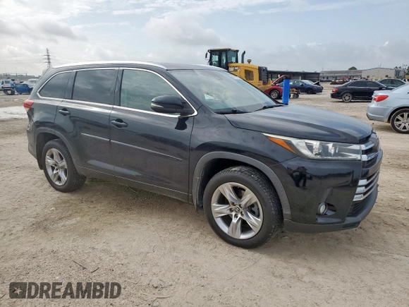 2017 Toyota Highlander Limited with VIN 5TDDZRFH5HS458974, listed as a Copart auction lot 64512955 with 213,743 mi miles and Clean title. Bid and sale history available at DreamBid. Image 4.