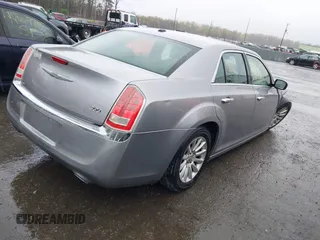 2014 Chrysler 300 with VIN 2C3CCAAG6EH375730, listed as a IAAI auction lot 41987157 with 154,272 mi miles. Bid and sale history available at carsss.com. Image 4.