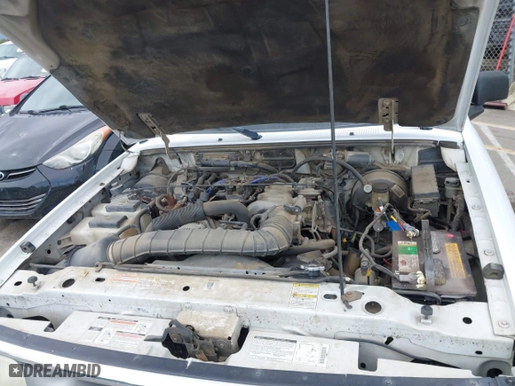 1997 Ford Ranger Splash with VIN 1FTCR14U2VPB53919, listed as a IAAI auction lot 41938679 with 255,738 mi miles. Bid and sale history available at carsss.com. Image 10.
