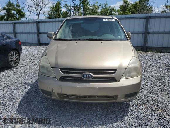 2006 Kia Sedona LX with VIN KNDMB233566044756, listed as a Copart auction lot 51137025 with 79,169 mi miles and Non Repairable. Bid and sale history available at carsss.com. Image 5.