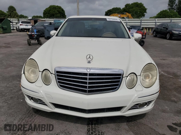 2008 Mercedes-Benz E 350 Luxury z VIN WDBUF56X88B250022, wystawiony jako Copart lot #59788895 z przebiegiem 110 565 mil mil oraz Szkoda całkowita • Salvage title. Historia ofert i sprzedaży dostępna na DreamBid. Obrazek 5.
