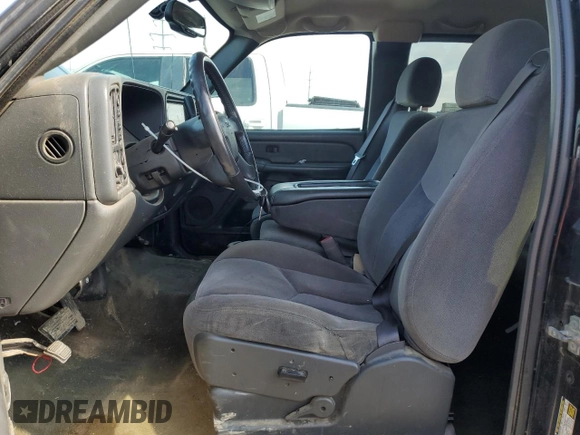 2004 GMC Sierra 1500 SLE with VIN 1GTEK19T54E305571, listed as a Copart auction lot 56954375 with 174,649 mi miles and Salvage title. Bid and sale history available at DreamBid. Image 7.