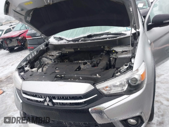 2019 Mitsubishi Outlander ES z VIN JA4AR3AU6KU022815, wystawiony jako IAAI lot #41511268 z przebiegiem 59 781 mil mil oraz . Historia ofert i sprzedaży dostępna na DreamBid. Obrazek 10.