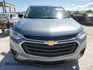 2020 Chevrolet Traverse LS z VIN 1GNERFKW2LJ186730, wystawiony jako Copart lot #49952995 z przebiegiem 35 199 mil mil oraz Szkoda całkowita • Salvage title. Historia ofert i sprzedaży dostępna na DreamBid. Obrazek 5.