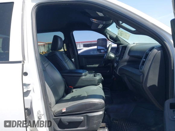 2022 Ram 2500 Tradesman with VIN 3C6UR4HJ8NG200503, listed as a IAAI auction lot 41726564 with 157,884 mi miles and . Bid and sale history available at DreamBid. Image 5.