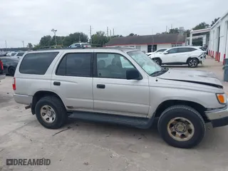 2000 Toyota 4Runner with VIN JT3GM84R0Y0062962, listed as a IAAI auction lot 41270947 with 290,280 mi miles. Bid and sale history available at carsss.com. Image 14.