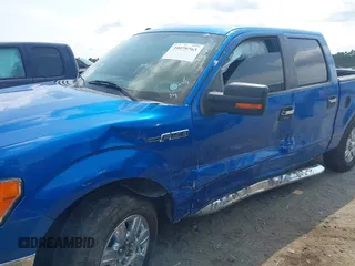 2012 Ford F-150 XL z VIN 1FTFW1CFXCFA52378, wystawiony jako IAAI lot #39979763 z przebiegiem 248 520 mil mil oraz . Historia ofert i sprzedaży dostępna na DreamBid. Obrazek 6.