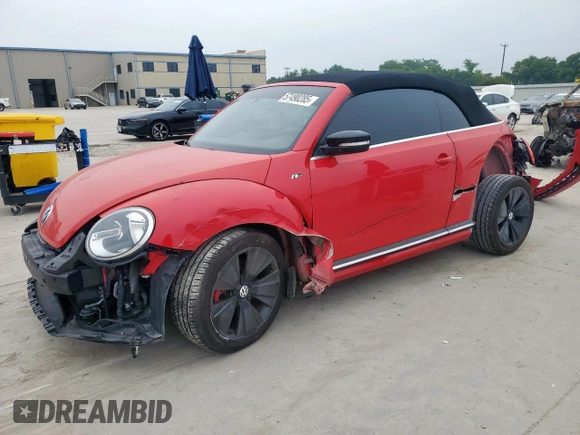 2015 Volkswagen Beetle R-Line z VIN 3VW7T7AT5FM815840, wystawiony jako Copart lot #57490285 z przebiegiem 40 153 mil mil oraz Szkoda całkowita • Salvage title. Historia ofert i sprzedaży dostępna na DreamBid. Obrazek 1.