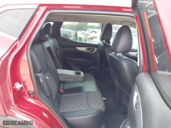 2020 Nissan Rogue Sport S with VIN JN1BJ1CV3LW264157, listed as a IAAI auction lot 41624968 with 96,673 mi miles. Bid and sale history available at carsss.com. Image 8.