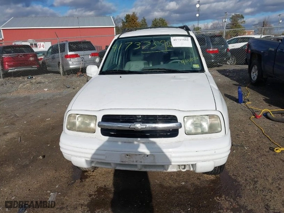 2004 Chevrolet Tracker LT with VIN 2CNBJ634646906802, listed as a IAAI auction lot 41737592 with NaN miles. Bid and sale history available at carsss.com. Image 13.