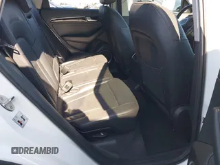 2014 Audi Q5 Premium Plus z VIN WA1CMAFP0EA067186, wystawiony jako IAAI lot #42341367 z przebiegiem 109 463 mil mil oraz . Historia ofert i sprzedaży dostępna na DreamBid. Obrazek 8.
