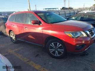 2017 Nissan Pathfinder SV with VIN 5N1DR2MN9HC669673, listed as a IAAI auction lot 41357063 with 141,127 mi miles. Bid and sale history available at carsss.com. Image 1.