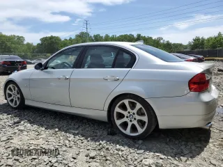 2006 BMW 3 Series 330i with VIN WBAVB33536PS06970, listed as a Copart auction lot 57817975 with 33,078 mi miles and Clean title. Bid and sale history available at DreamBid. Image 2.