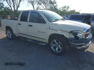 2007 Dodge 1500 SLT with VIN 1D7HA18P67J613094, listed as a IAAI auction lot 42376572 with 192,405 mi miles and . Bid and sale history available at DreamBid. Image 1.