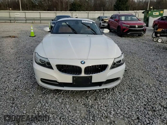 2012 BMW Z4 sDrive28i with VIN WBALL5C59CJ103051, listed as a Copart auction lot 87015834 with 92,071 mi miles and Salvage title. Bid and sale history available at DreamBid. Image 11.