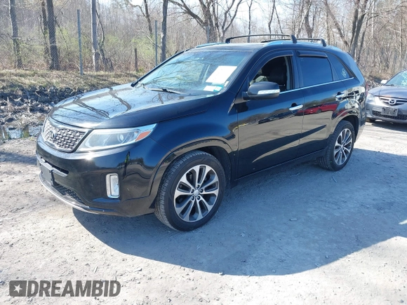 2015 Kia Sorento SX with VIN 5XYKWDA79FG619256, listed as a IAAI auction lot 42088747 with 203,335 mi miles. Bid and sale history available at carsss.com. Image 17.