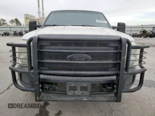 2012 Ford F-250 XL with VIN 1FT7W2AT0CEC01955, listed as a Copart auction lot 44995455 with 299,138 mi miles and Clean title. Bid and sale history available at DreamBid. Image 5.