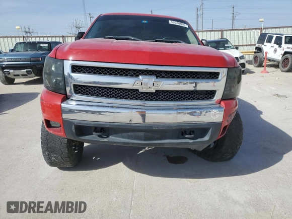 2007 Chevrolet Silverado 1500 LT w/1LT with VIN 2GCEC19C071643236, listed as a Copart auction lot 49526005 with 193,730 mi miles and Clean Title. Bid and sale history available at carsss.com. Image 5.