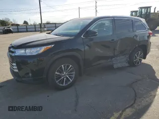 2019 Toyota Highlander SE with VIN 5TDJZRFH2KS920756, listed as a Copart auction lot 53999315 with 78,305 mi miles and Salvage title. Bid and sale history available at DreamBid. Image 1.