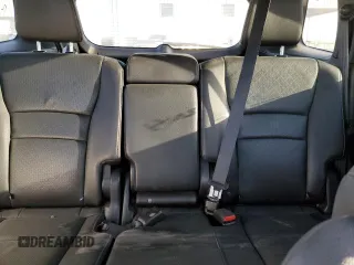 2020 Honda Passport EX-L z VIN 5FNYF7H58LB005687, wystawiony jako Copart lot #48976055 z przebiegiem 63 015 mil mil oraz Szkody całkowita. Historia ofert i sprzedaży dostępna na DreamBid. Obrazek 10.
