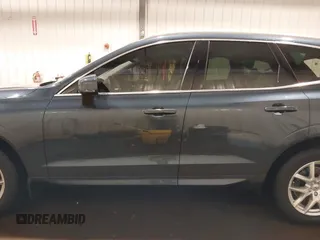 2019 Volvo XC60 Momentum с VIN LYV102RK3KB380784, выставлен на аукционе IAAI как лот 42344137 с пробегом 61 315 миль миль и . История ставок и продаж доступна на DreamBid. Изображение 15.