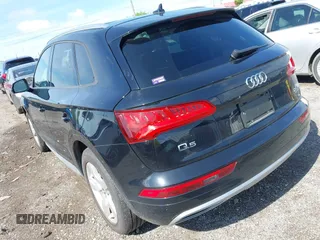 2018 Audi Q5 Premium with VIN WA1ANAFY1J2003708, listed as a IAAI auction lot 42116637 with 60,813 mi miles and . Bid and sale history available at DreamBid. Image 3.