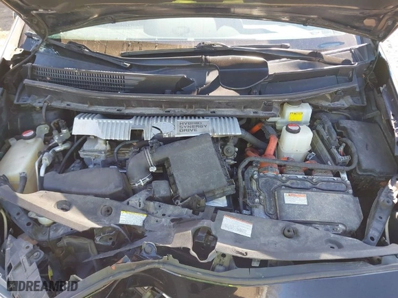 2016 Toyota Prius v Two with VIN JTDZN3EU9GJ043181, listed as a IAAI auction lot 41893645 with 135,895 mi miles. Bid and sale history available at carsss.com. Image 10.