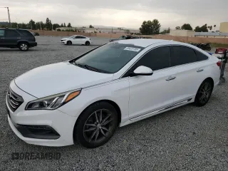 2015 Hyundai Sonata Sport z VIN 5NPE34AB7FH097746, wystawiony jako Copart lot #59423705 z przebiegiem 102 526 mil mil oraz Czysty tytuł • Clean title. Historia ofert i sprzedaży dostępna na DreamBid. Obrazek 1.