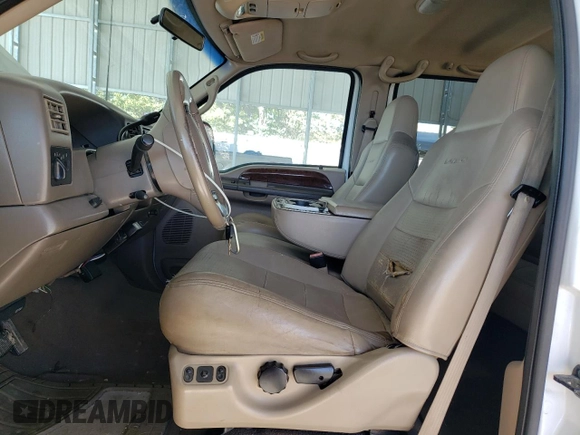 2002 Ford F-350 with VIN 1FDWW37F42EB55737, listed as a Copart auction lot 73678434 with 233,366 mi miles and Salvage title. Bid and sale history available at DreamBid. Image 7.