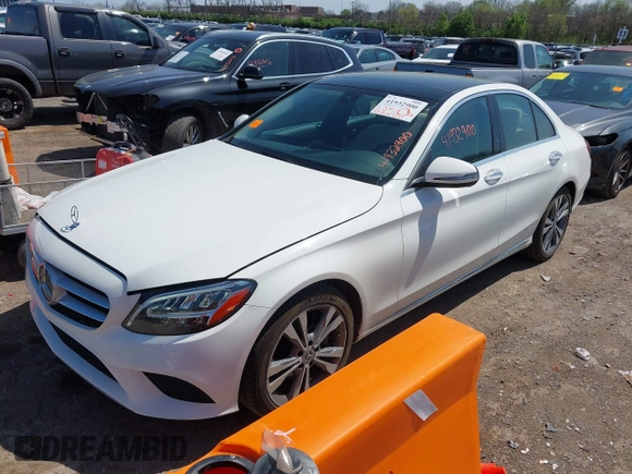 2019 Mercedes-Benz C 300 with VIN 55SWF8DB8KU310676, listed as a IAAI auction lot 41932900 with 37,800 mi miles and . Bid and sale history available at DreamBid. Image 17.
