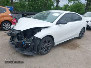 2021 Kia Forte GT-Line z VIN 3KPF34AD9ME333644, wystawiony jako IAAI lot #42367617 z przebiegiem 58 791 mil mil oraz . Historia ofert i sprzedaży dostępna na DreamBid. Obrazek 17.