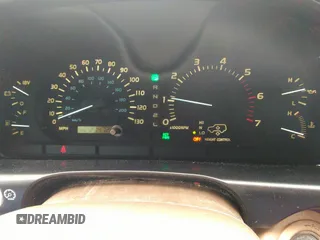 2000 Lexus LX 470 with VIN JT6HT00W8Y0100087, listed as a IAAI auction lot 41762294 with 274,720 mi miles and . Bid and sale history available at carsss.com. Image 7.