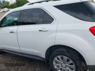 2010 Chevrolet Equinox LTZ z VIN 2CNFLFEY3A6262196, wystawiony jako IAAI lot #42193981 z przebiegiem 208 364 mil mil oraz . Historia ofert i sprzedaży dostępna na DreamBid. Obrazek 14.