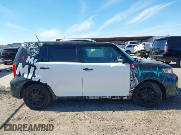 2015 Scion xB with VIN JTLZE4FE7FJ076258, listed as a IAAI auction lot 41317751 with 161,268 mi miles. Bid and sale history available at carsss.com. Image 13.