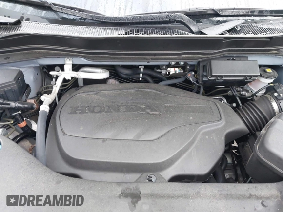 2024 Honda Passport TrailSport with VIN 5FNYF8H6XRB017735, listed as a IAAI auction lot 41931822 with 20,815 mi miles and . Bid and sale history available at DreamBid. Image 10.