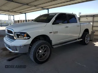 2015 Ram 1500 Lone Star z VIN 1C6RR6LT6FS559773, wystawiony jako Copart lot #54180145 z przebiegiem 196 089 mil mil oraz Czysty tytuł • Clean title. Historia ofert i sprzedaży dostępna na DreamBid. Obrazek 1.
