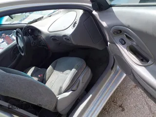 1998 Mercury Sable GS z VIN 1MEFM50U2WG637727, wystawiony jako IAAI lot #42316281 z przebiegiem 195 706 mil mil oraz . Historia ofert i sprzedaży dostępna na DreamBid. Obrazek 5.