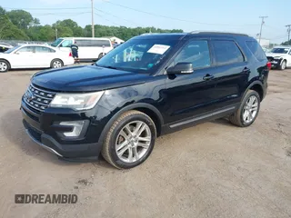 2017 Ford Explorer XLT with VIN 1FM5K8D82HGB44971, listed as a IAAI auction lot 42501912 with 117,202 mi miles and . Bid and sale history available at DreamBid. Image 17.