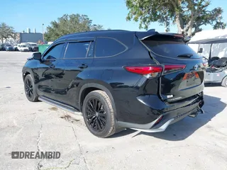 2023 Toyota Highlander L with VIN 5TDKDRAH3PS520691, listed as a IAAI auction lot 40677236 with 37,109 mi miles and . Bid and sale history available at DreamBid. Image 3.