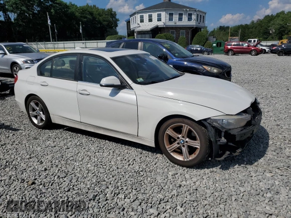 2013 BMW 3 Series 328i xDrive with VIN WBA3B3C52DF538960, listed as a Copart auction lot 63793665 with 161,782 mi miles and Clean title. Bid and sale history available at DreamBid. Image 4.