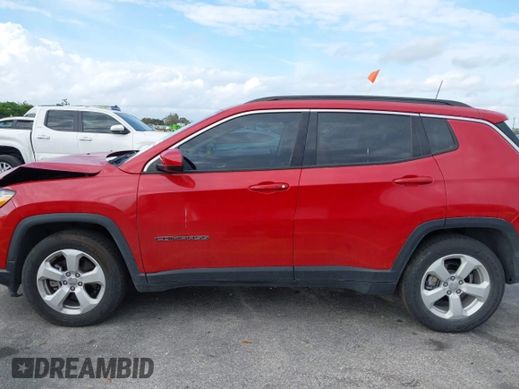 2018 Jeep Compass Latitude with VIN 3C4NJCBB1JT469511, listed as a IAAI auction lot 41609600 with 44,985 mi miles and . Bid and sale history available at carsss.com. Image 14.