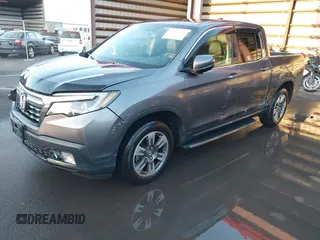 2019 Honda Ridgeline RTL-T z VIN 5FPYK2F67KB001839, wystawiony jako IAAI lot #41655998 z przebiegiem 82 578 mil mil oraz . Historia ofert i sprzedaży dostępna na DreamBid. Obrazek 18.