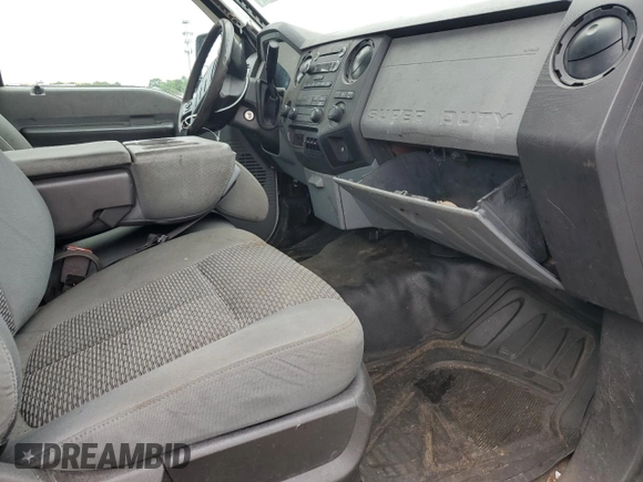 2015 Ford F-250 XLT with VIN 1FTBF2B63FEA06536, listed as a Copart auction lot 64244855 with 135,392 mi miles and Clean title. Bid and sale history available at DreamBid. Image 8.
