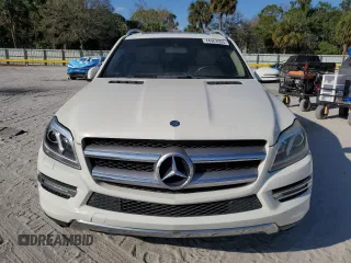 2013 Mercedes-Benz GL 450 z VIN 4JGDF7CE7DA181111, wystawiony jako Copart lot #44963555 z przebiegiem 114 517 mil mil oraz Czysty tytuł • Clean title. Historia ofert i sprzedaży dostępna na DreamBid. Obrazek 5.