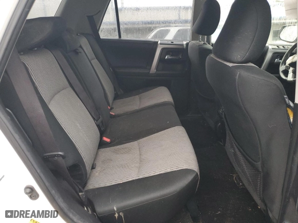 2018 Toyota 4Runner SR5 with VIN JTEBU5JR5J5607440, listed as a Copart auction lot 45283325 with 104,789 mi miles and Salvage Title. Bid and sale history available at carsss.com. Image 10.