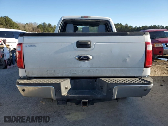 2016 Ford F-250 Lariat z VIN 1FT7W2BT6GEB60509, wystawiony jako Copart lot #46490975 z przebiegiem 162 282 mil mil oraz Szkoda całkowita • Salvage title. Historia ofert i sprzedaży dostępna na DreamBid. Obrazek 6.